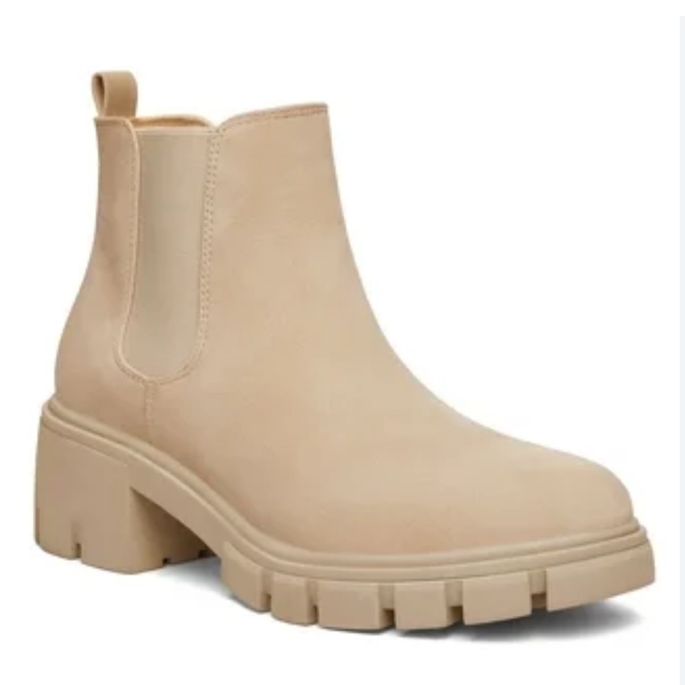 Aqua College Demi Women's Beige Suede Ankle Boots size 10M‎